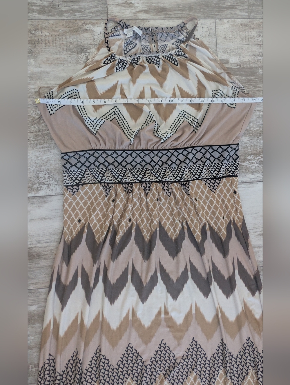 London Times Tan and Brown Chevron Pattern Halter Maxi Dress - Picture 13 of 14